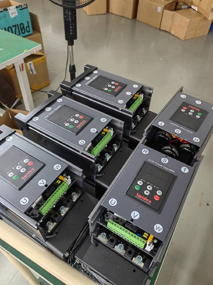 电力调解器会爆发谐波吗？