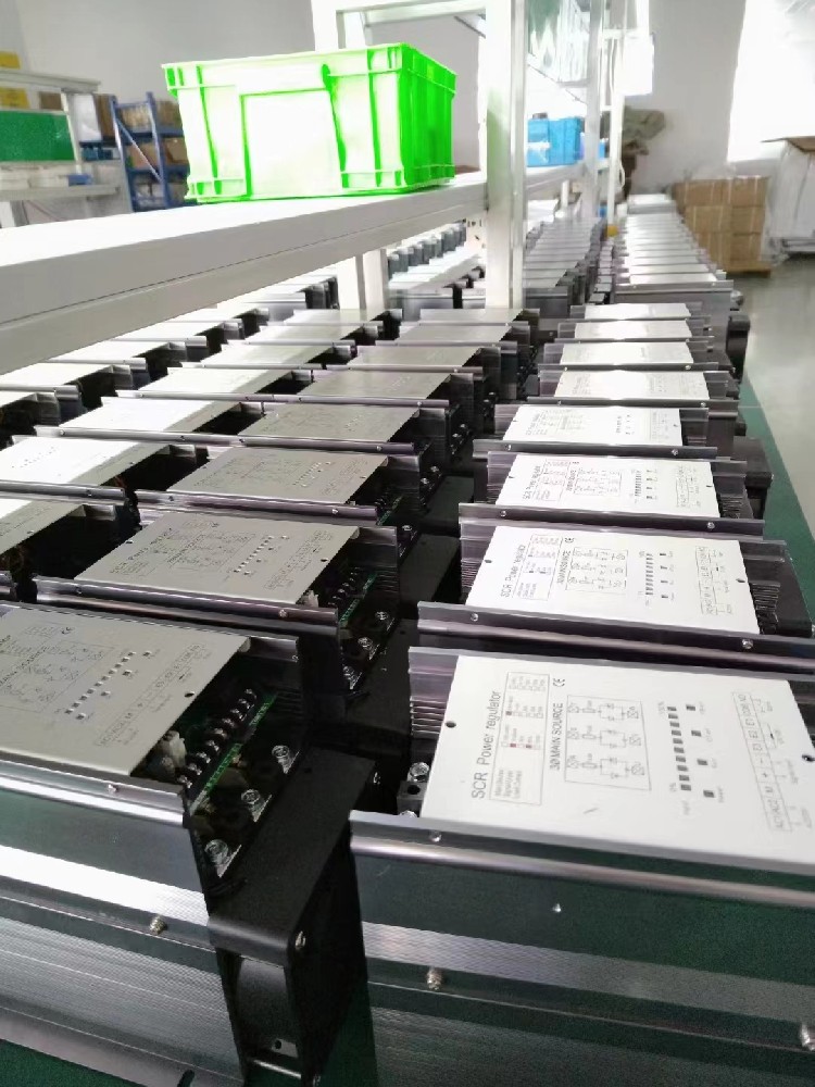 电力调解器的主要作用是什么？？